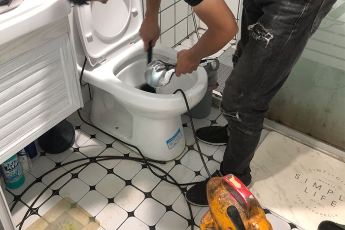 双柏疏通下水道